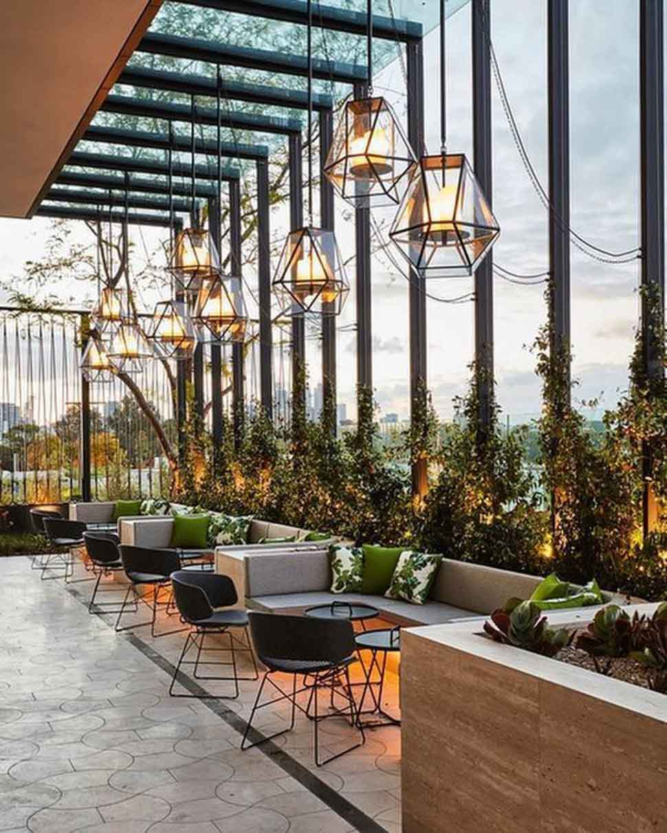 Mẫu thiết kế quán cafe sân thượng với không gian xanh