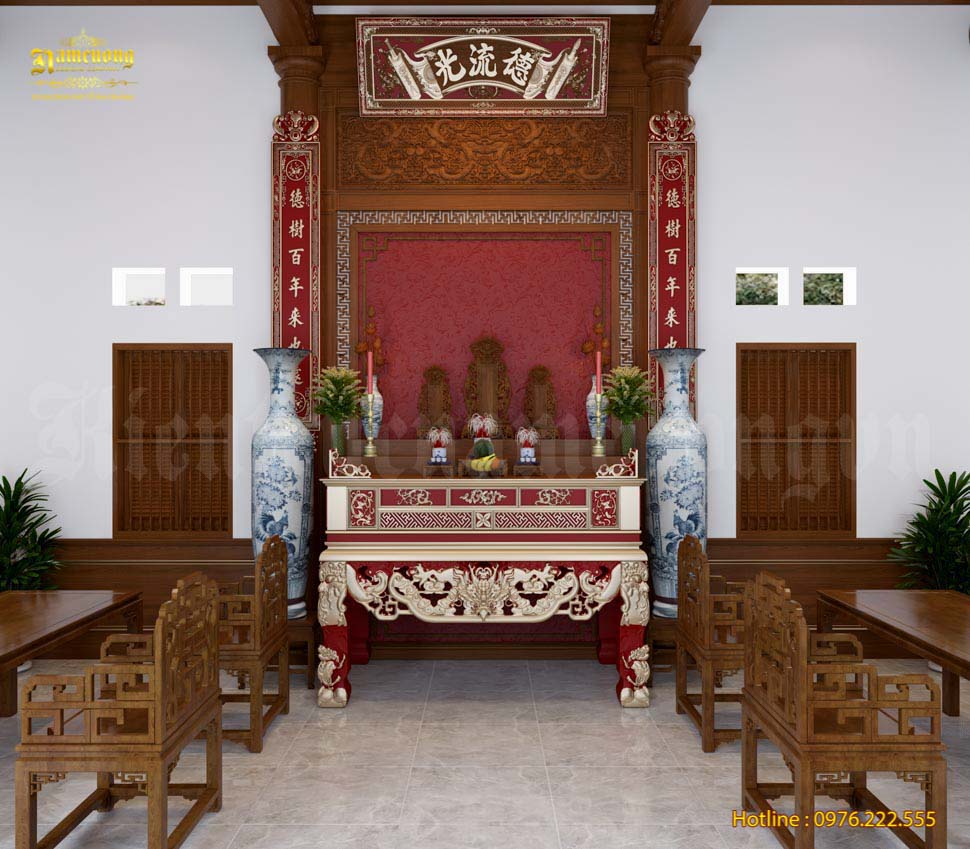 Bàn thờ tổ được đặt ở giữa gian thờ chính