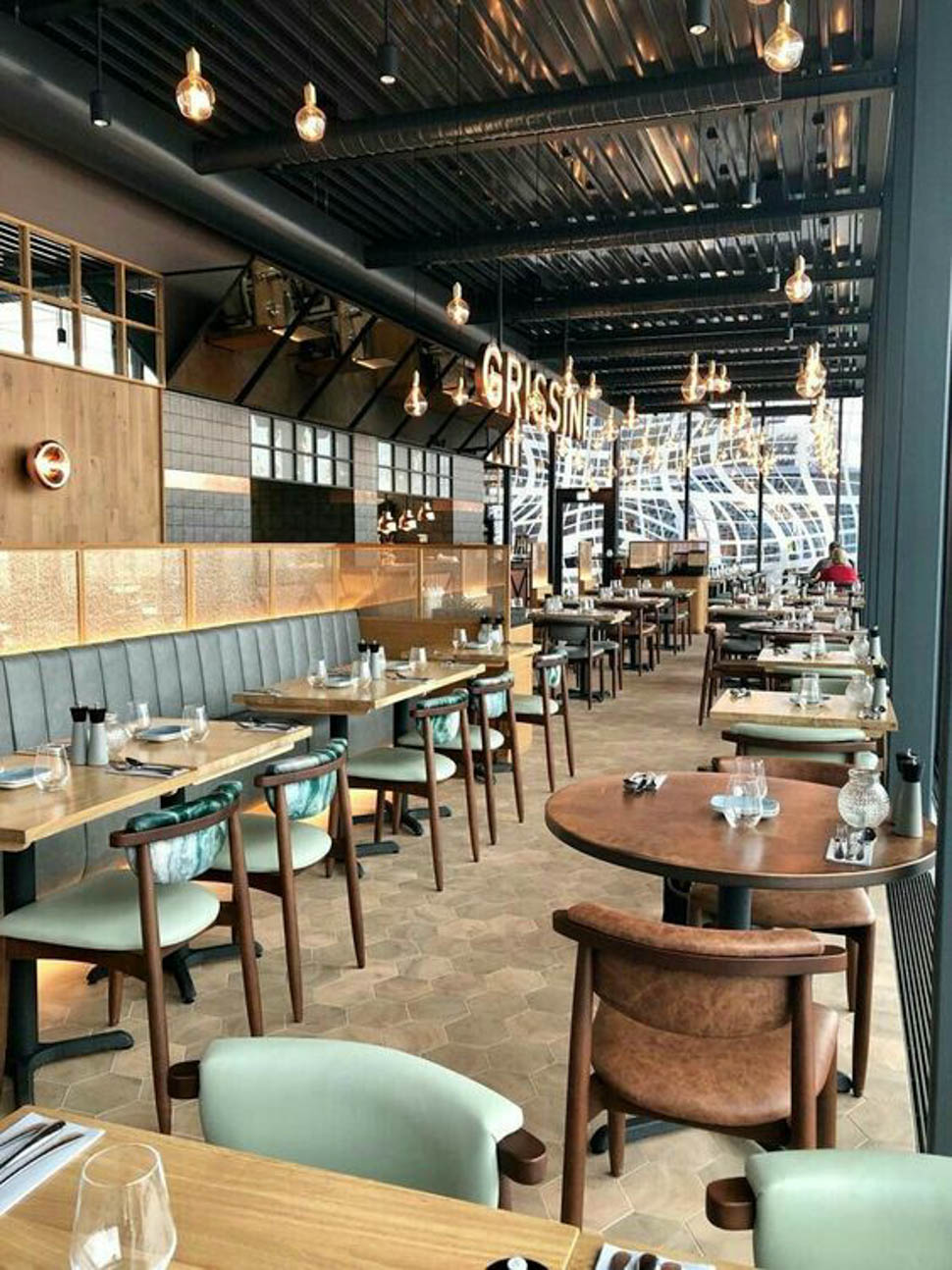 Thiết kế quán cafe container thu hút khách hàng  Kiến An Vinh