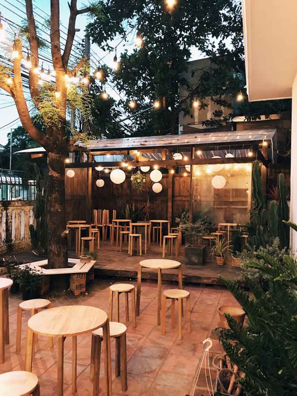 Mẫu thiết kế quán cafe Đà Lạt nổi bật và tiết kiệm chi phí